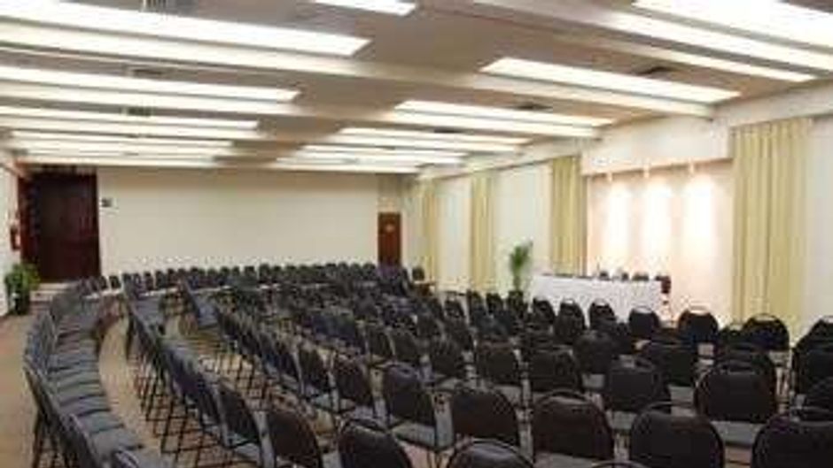 Howard Johnson Hotel, Veracruz Meeting