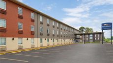 Baymont Inn & Suites Jefferson City