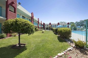 Days Inn Santa Fe