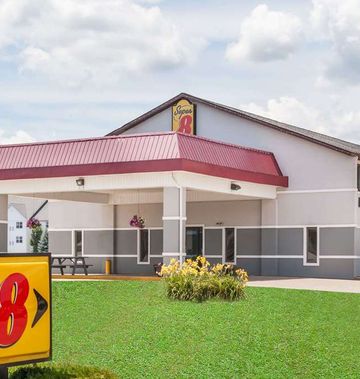 Super 8 Shipshewana