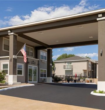 Days Inn Suites Fredericksburg