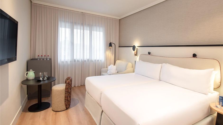 Hotel Alameda Aeropuerto, aff by Melia Room