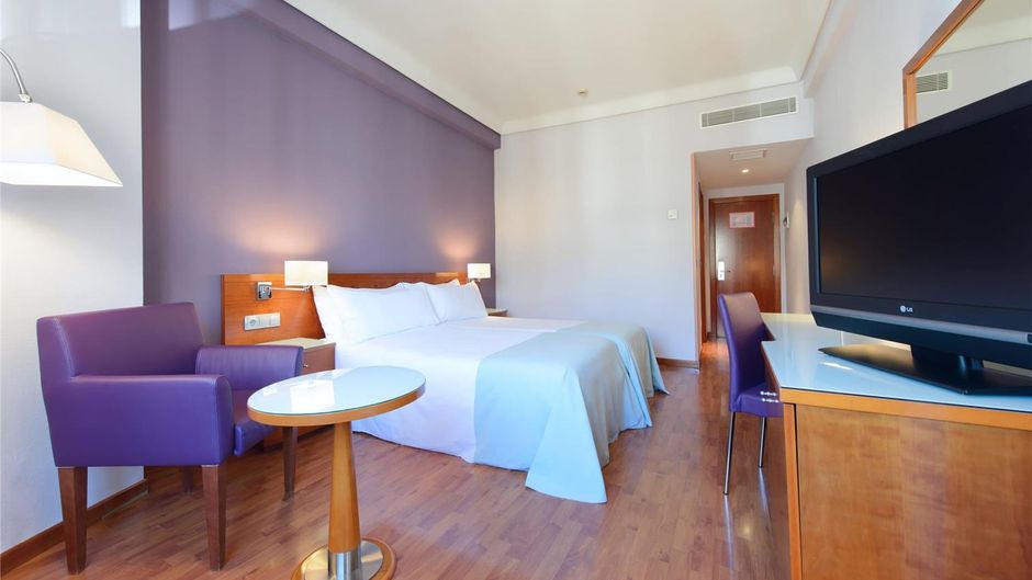 Hotel Madrid Centro, Affiliated by Melia Room