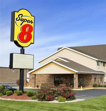 Super 8 Alton