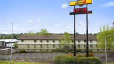 Super 8 Portland Airport