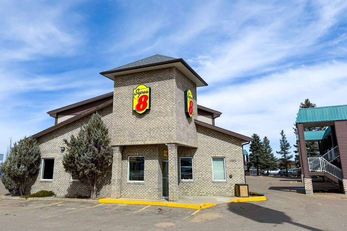 Super 8 Medicine Hat
