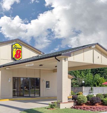 Super 8 Clarksville