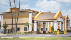 Super 8 Harlingen