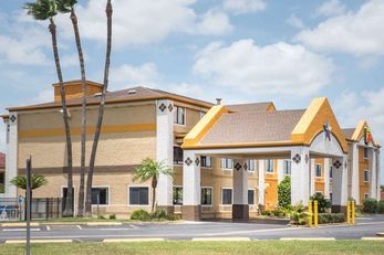 Super 8 Harlingen