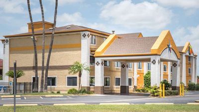 Super 8 Harlingen