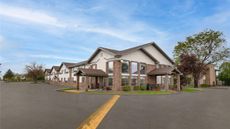 Super 8 Longmont/Twin Peaks