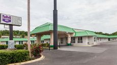 Knights Inn Hurricane Mills