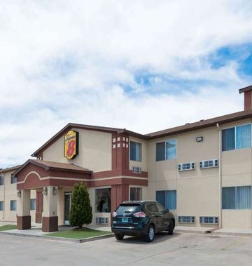 Super 8 Bernalillo