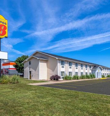 Super 8 El Dorado
