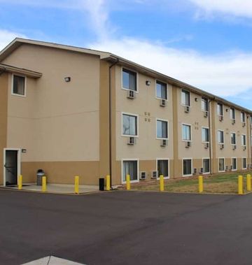 Super 8 Wyoming/Grand Rapids Area