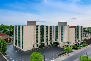 Ramada by Wyndham Niagara Fallsview