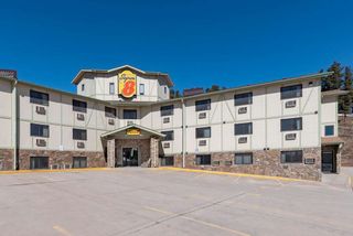 Super 8 Hill City/Mt Rushmore/ Area