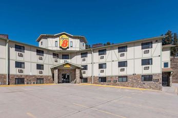 Super 8 Hill City/Mt Rushmore/ Area