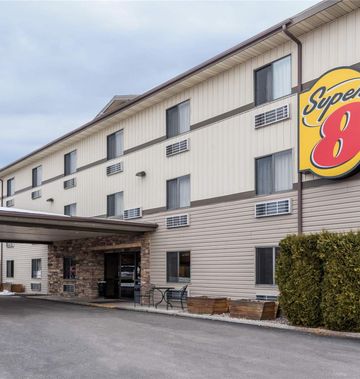 Super 8 Kalispell Glacier Intl Arpt Area