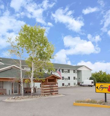 Super 8 Helena