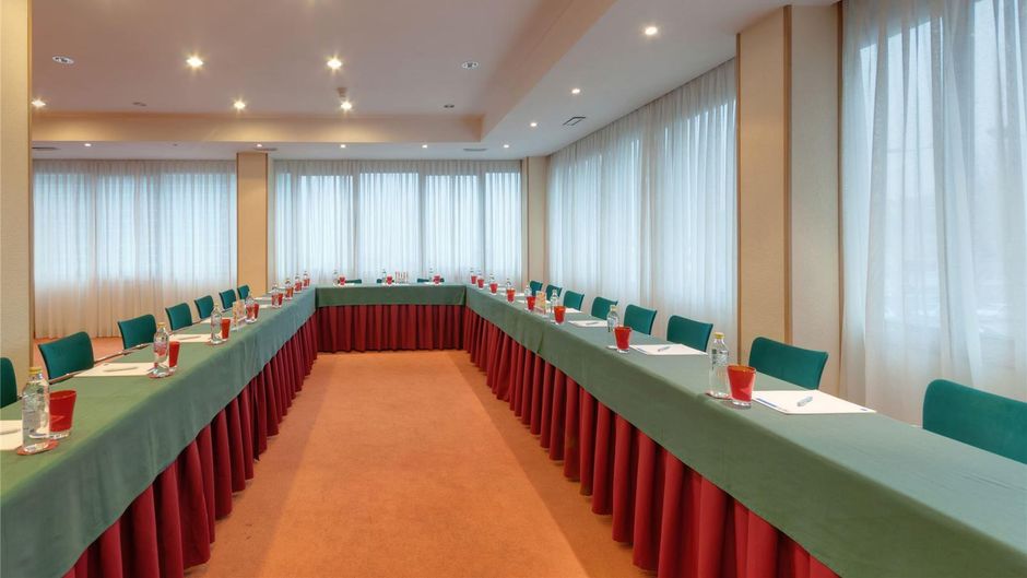 Hotel Los Galeones, Affiliated by Melia Meeting