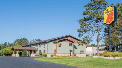 Super 8 Baxter/Brainerd Area