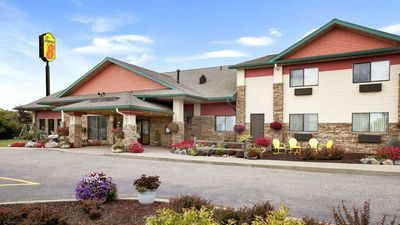 Super 8 Eveleth