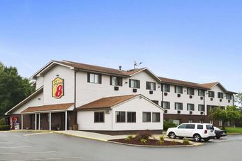 Super 8 New Castle