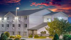 Super 8 Altoona