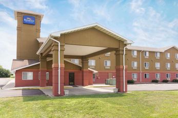Baymont Inn & Suites Huber Heights