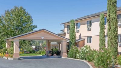 Super 8 Grants Pass