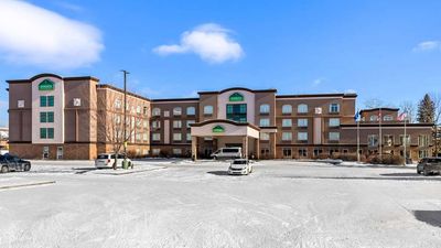 Wingate by Wyndham Calgary South