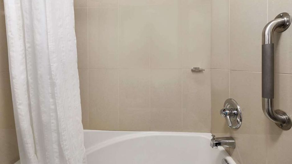 Days Inn & Conf Ctr Montreal Arpt Room