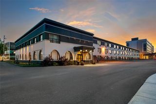 Days Inn & Conf Ctr Montreal Arpt