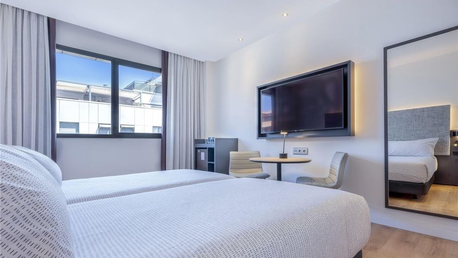 Hotel Valencia Oceanic, affiliated Melia Room