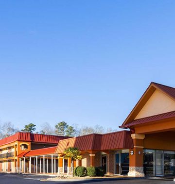 Days Inn by Wyndham Forsyth