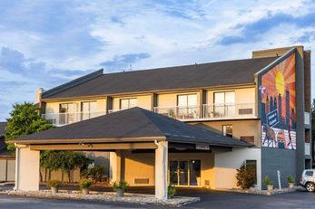 Days Inn Cincinnati East