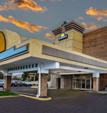 Days Inn by Wyndham Livonia/Canton/Detro