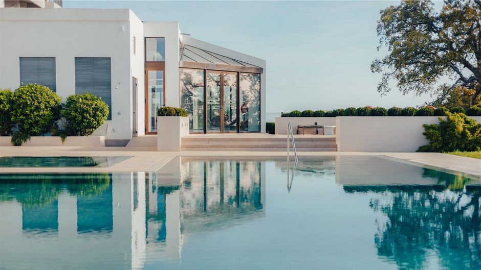 Melia Castelo Branco Pool