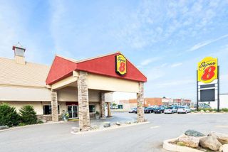 Super 8 Cambridge/Kitchener/WaterlooArea