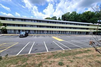 Days Inn Alexandria South