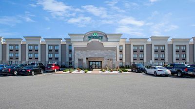 Wingate by Wyndham Detroit Metro Airport