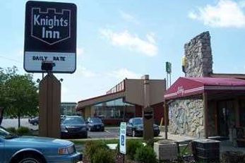 Knights Inn Rossford Toledo South