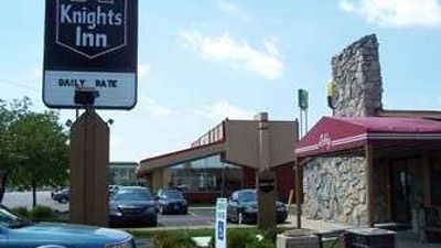 Knights Inn Rossford Toledo South
