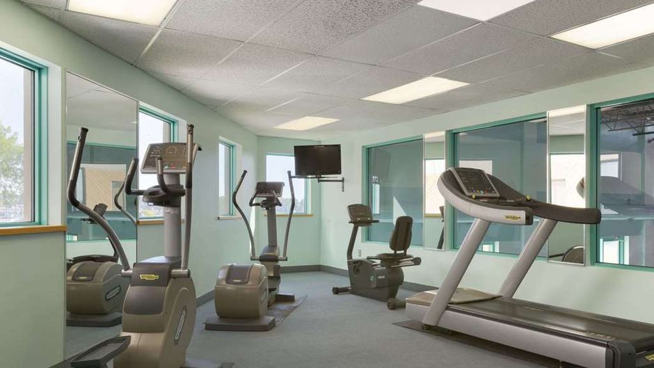 Ramada Belleville Harbourview Conf Ctr Health