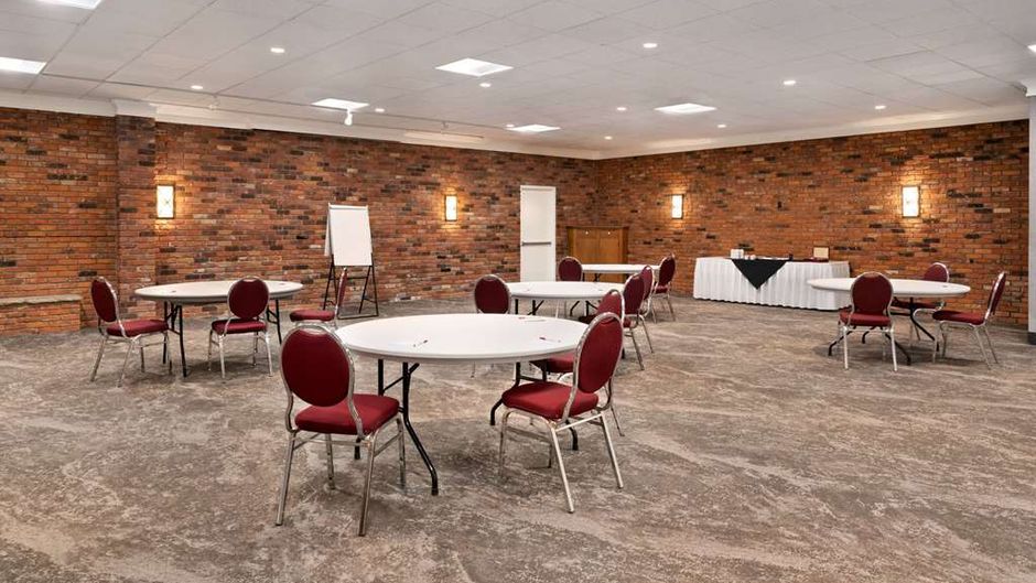 Ramada Cornwall Ballroom