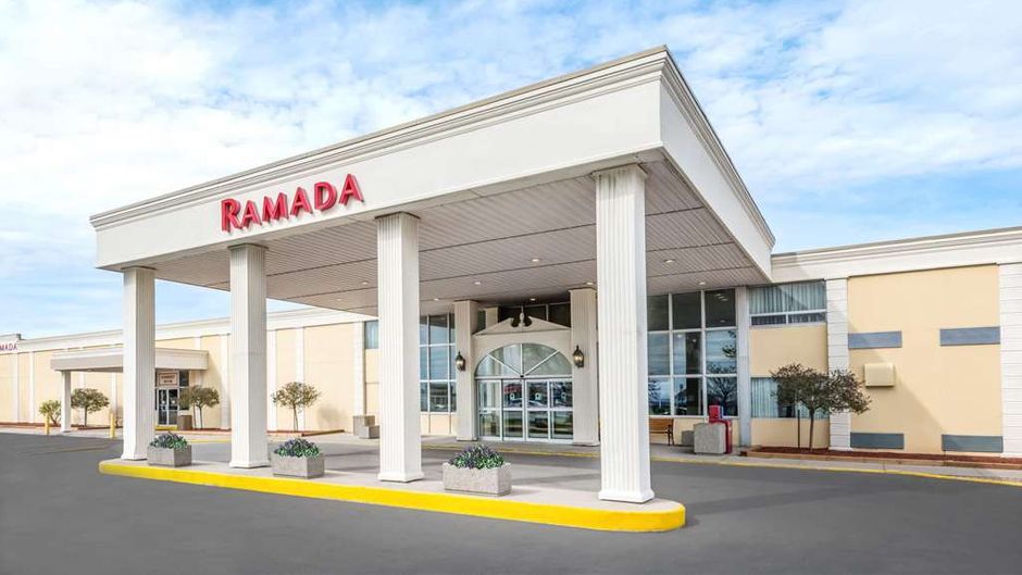 Ramada London Exterior
