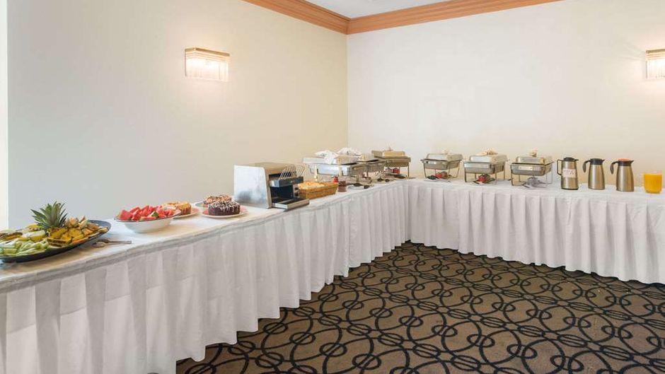 Ramada Plaza Niagara Falls Other