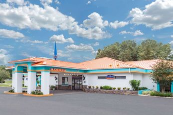 Howard Johnson Inn - Ocala