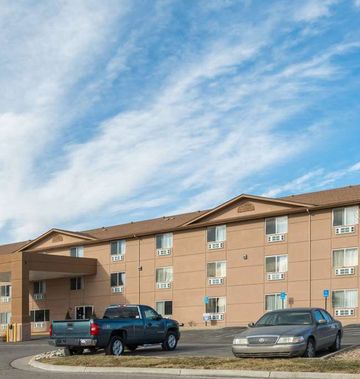 Super 8 Henderson North East Denver